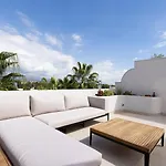 Penthouse Amaryllis - Dakterras & Private Pool Apartmán Estepona