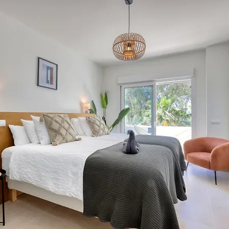 Penthouse Amaryllis - Gerenoveerd Direct Aan Zee Lejlighed *
