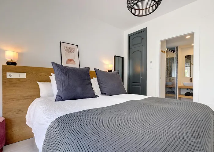 Apartment Penthouse Amaryllis - Dakterras & Private Pool *